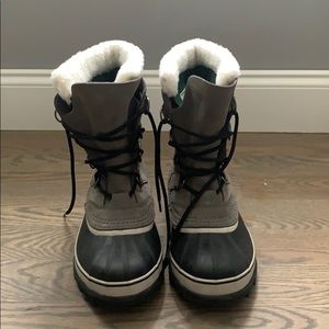 Sorel Caribou Boots